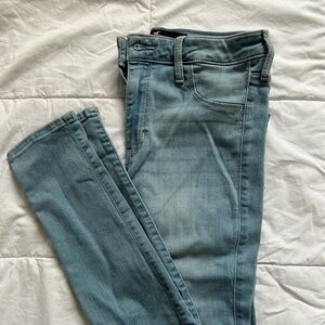 Hollister Light Blue High-Rise Jeans